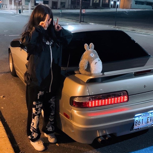 亚洲妇女无套内射
